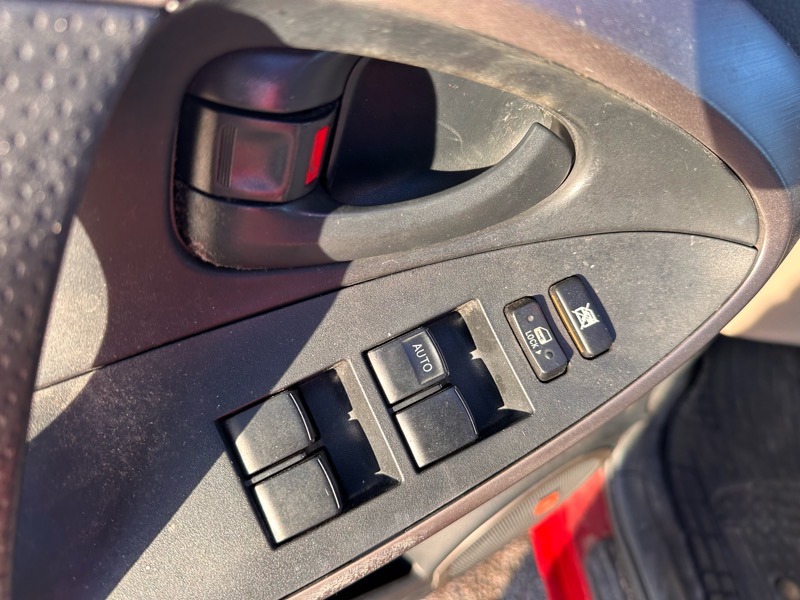 Toyota RAV4 Limited I4 2WD 2007