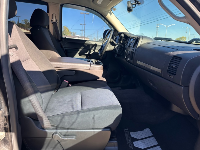 Chevrolet Silverado 1500 LT1 Crew Cab 2WD 2010