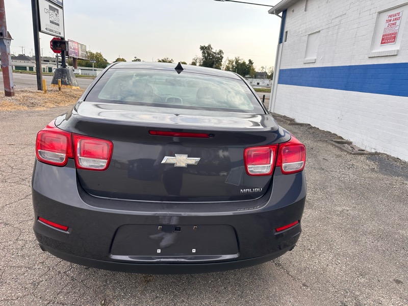 Chevrolet Malibu LS 2013