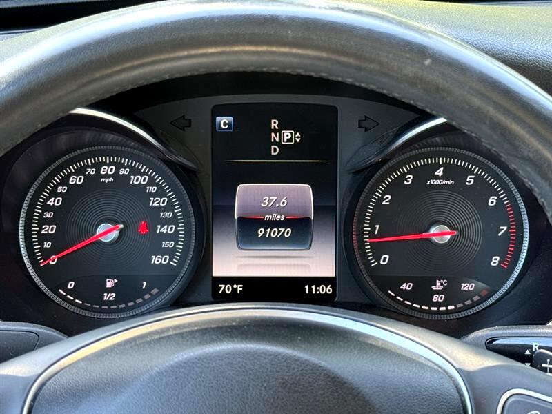 Mercedes-Benz C-Class C300 4D Sport Sedan 4M 2015 Mercedes-Benz C-Class C300 4D Sport Sedan 4M 2015