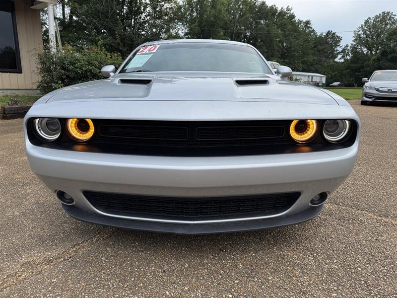 Dodge Challenger SXT 2020