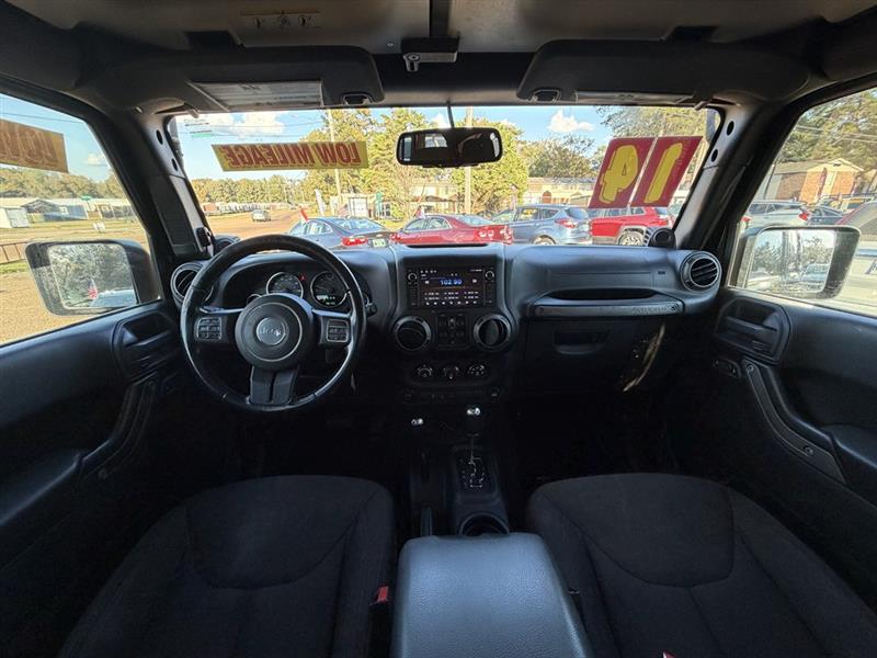 Jeep Wrangler Unlimited Sport 4WD 2014