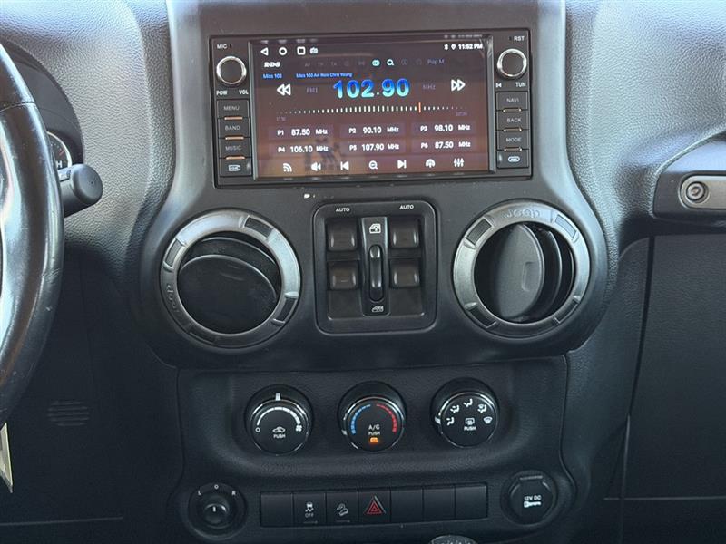 Jeep Wrangler Unlimited Sport 4WD 2014