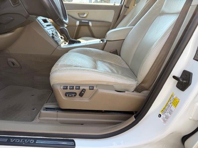 Volvo XC90 3.2 FWD 5-Passenger 2013