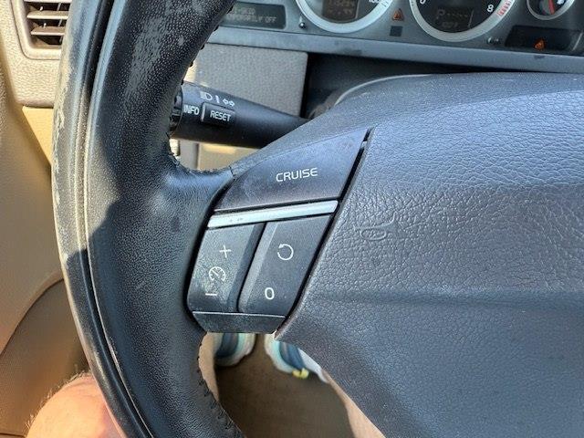 Volvo XC90 3.2 FWD 5-Passenger 2013