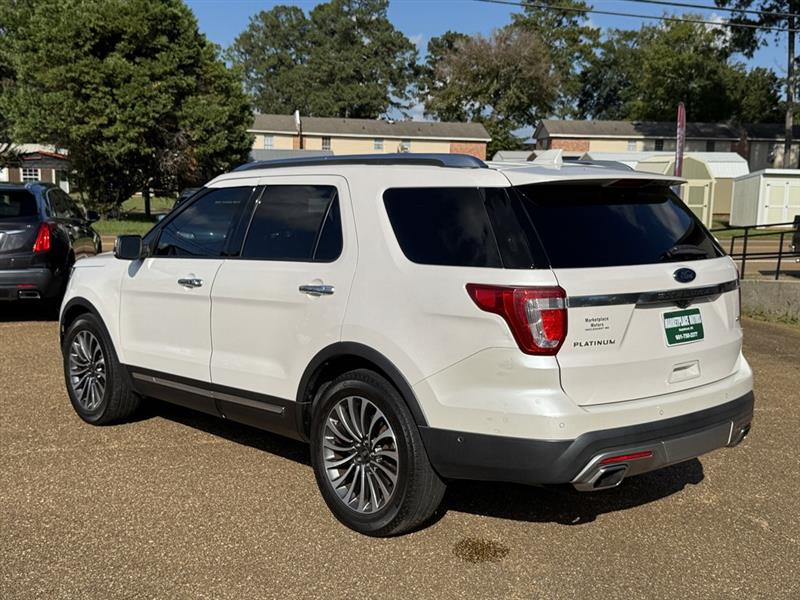 Ford Explorer Platinum AWD 2017 Ford Explorer Platinum AWD 2017
