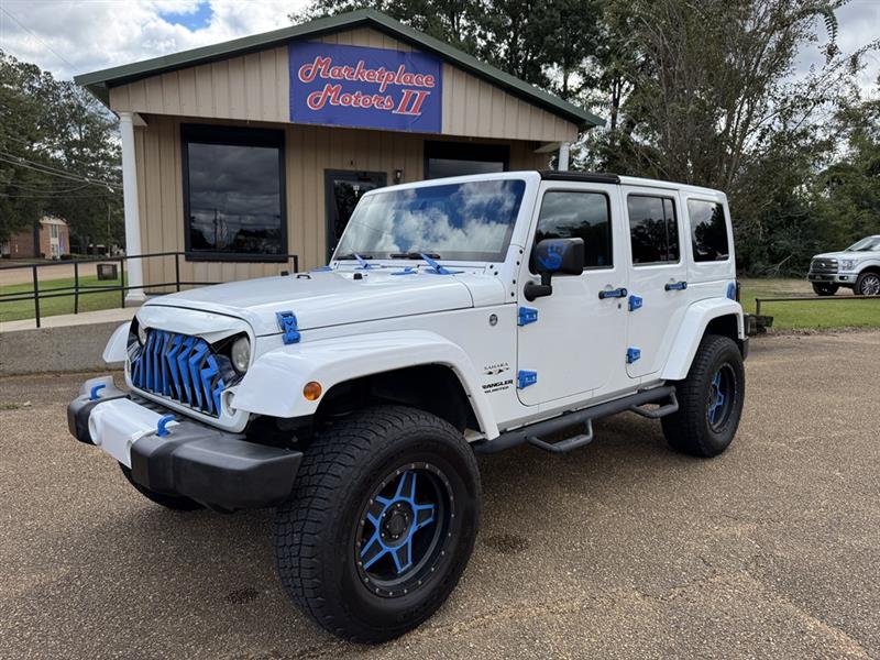 2016 Jeep Wrangler Unlimited Sahara 4WD