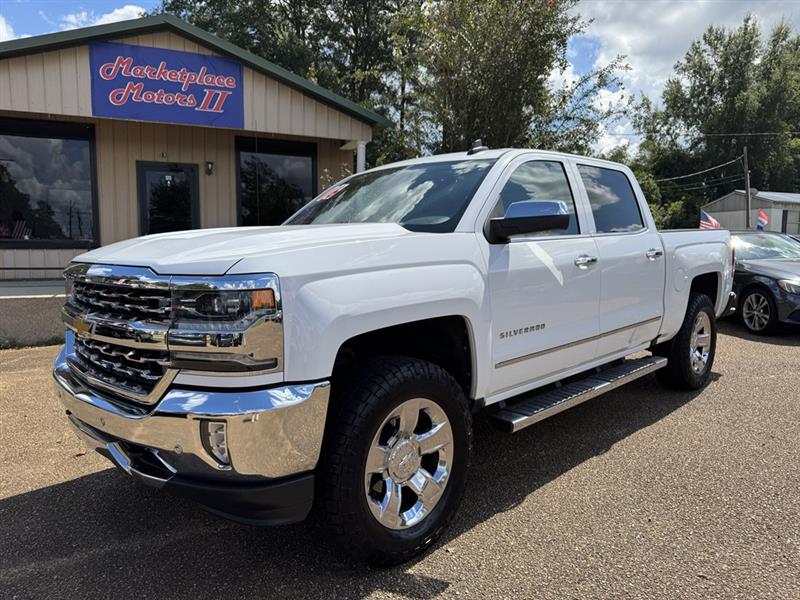 2016 Chevrolet Silverado 1500 LTZ Crew Cab 2WD