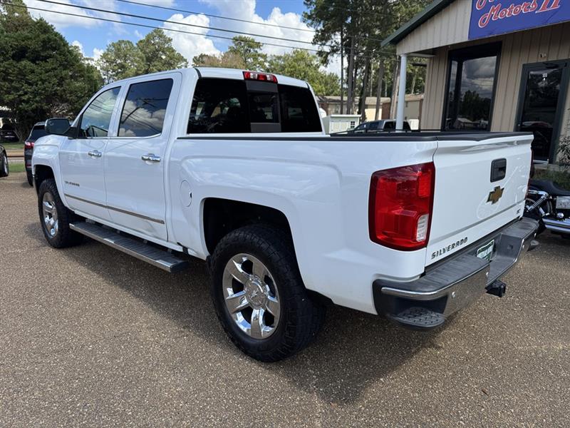 Chevrolet Silverado 1500 LTZ Crew Cab 2WD 2016