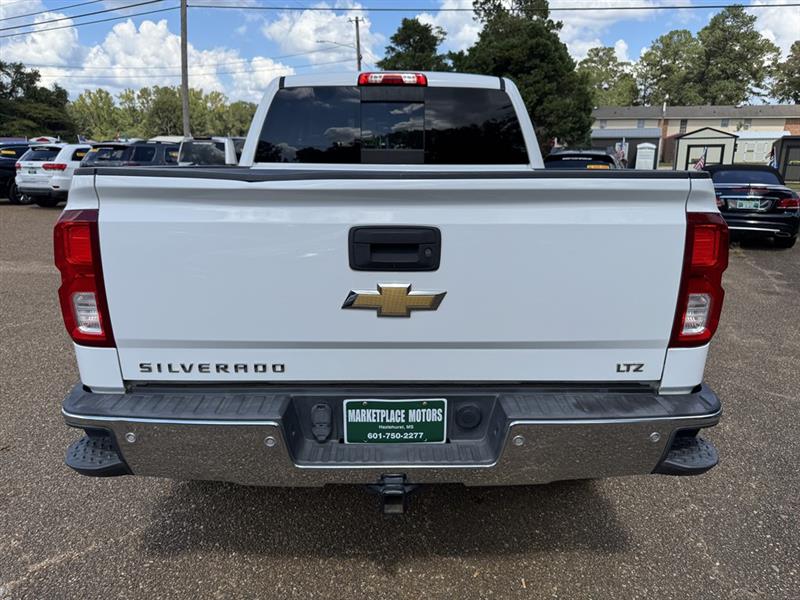 Chevrolet Silverado 1500 LTZ Crew Cab 2WD 2016