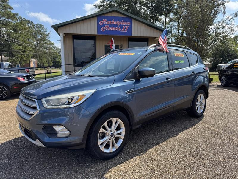 2018 Ford Escape SEL FWD