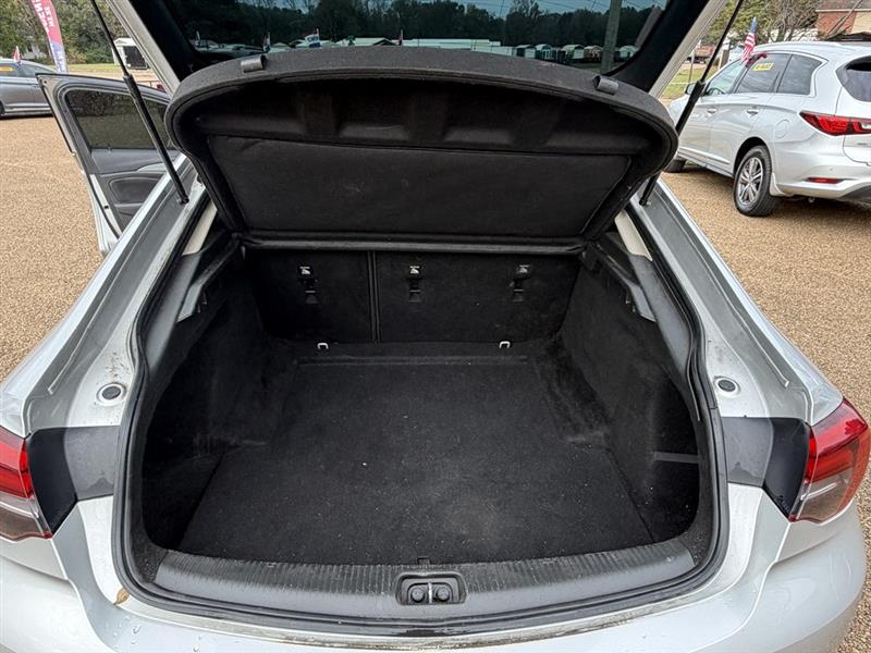 Buick Regal Preferred 2019