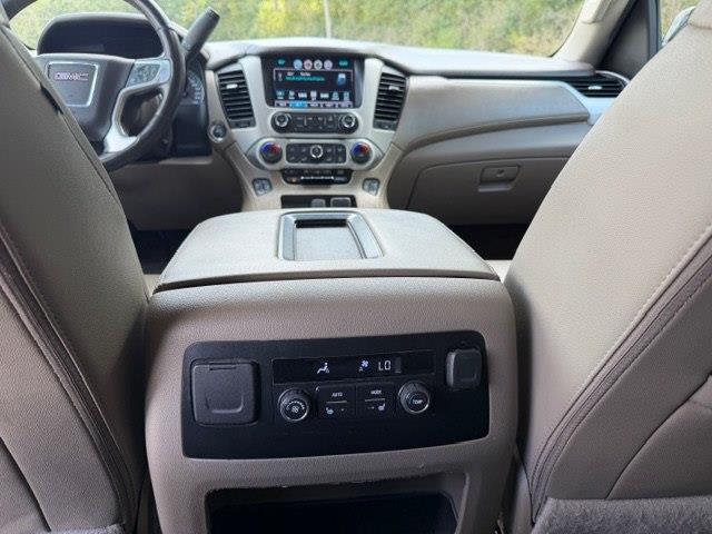 GMC Yukon XL SLT-2 1/2 Ton 2WD 2019