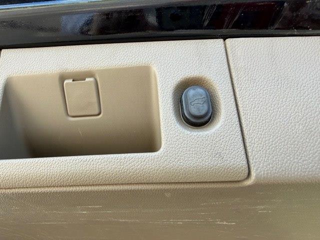 GMC Yukon XL SLT-2 1/2 Ton 2WD 2019