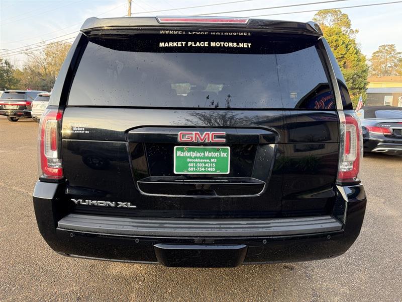 GMC Yukon XL SLT-2 1/2 Ton 2WD 2019