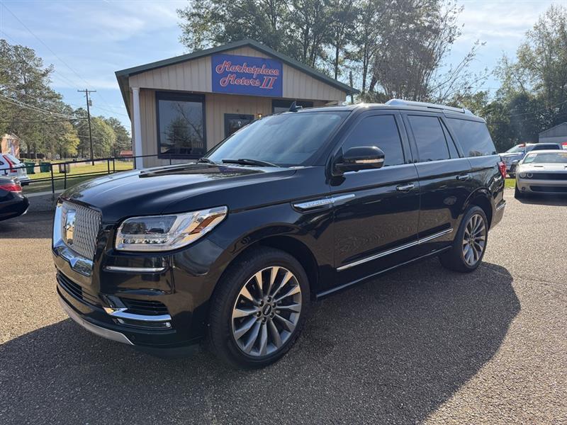 2018 Lincoln Navigator Select 2WD