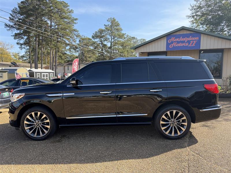 2018 Lincoln Navigator Select's photo