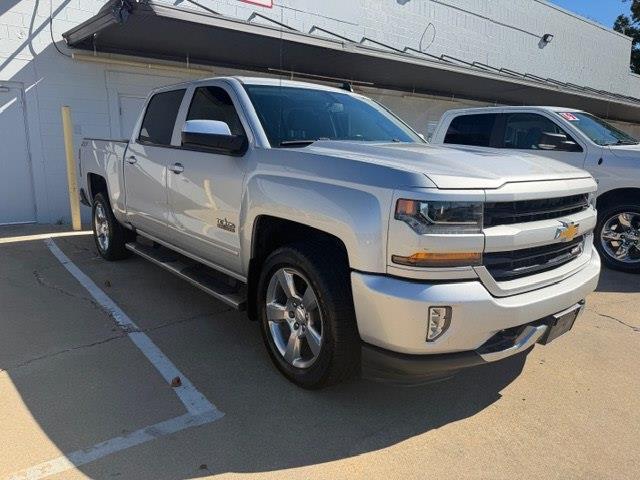 2018 Chevrolet Silverado 1500 LT Z71 Crew Cab 4WD SWB