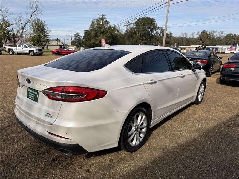 Ford Fusion SE 2019