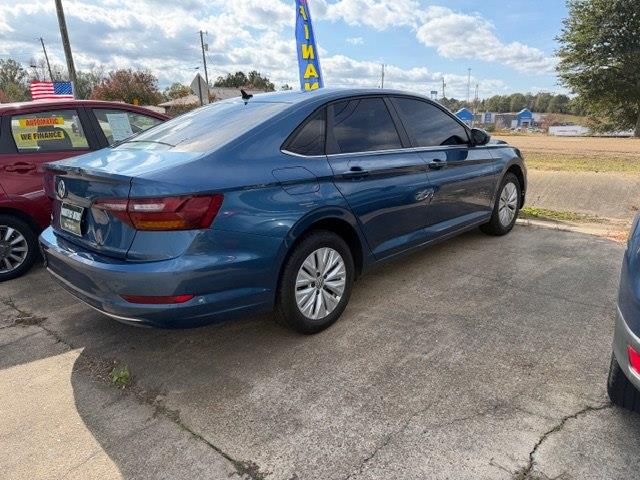 2019 Volkswagen Jetta S's photo