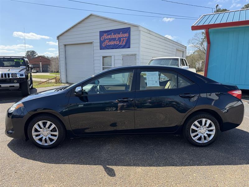 Toyota Corolla LE CVT 2019