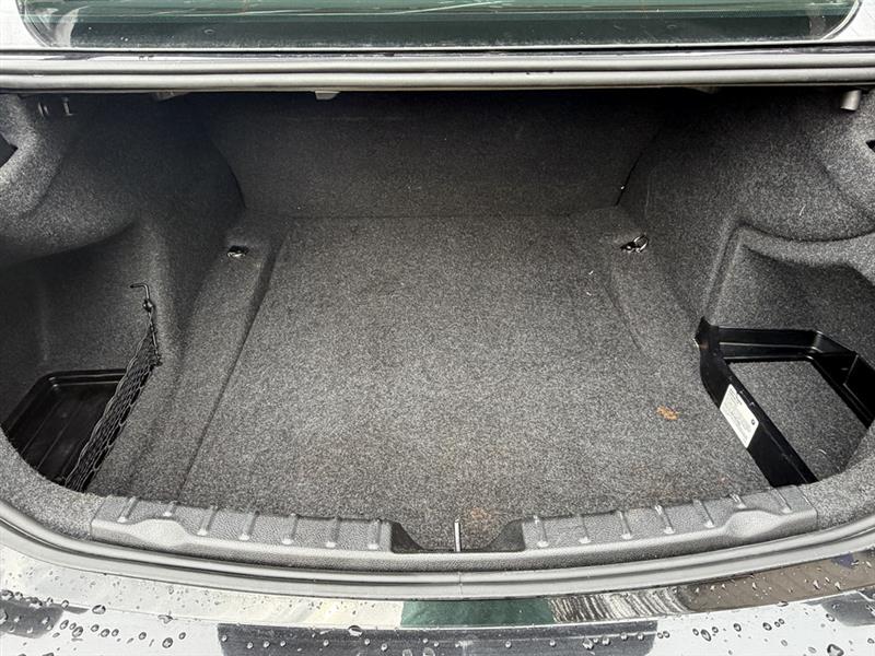 BMW 3-Series 320i Sedan 2018