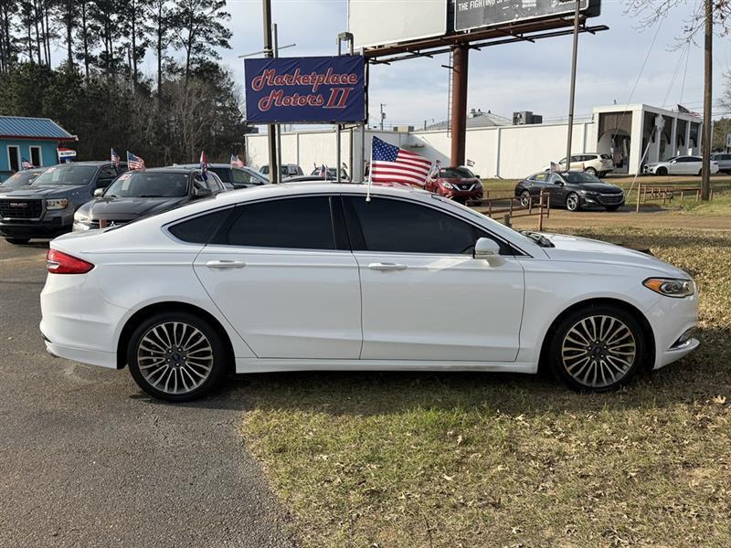 Ford Fusion SE 2017