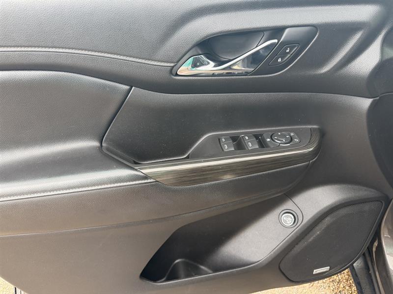 GMC Acadia SLT-1 FWD 2019