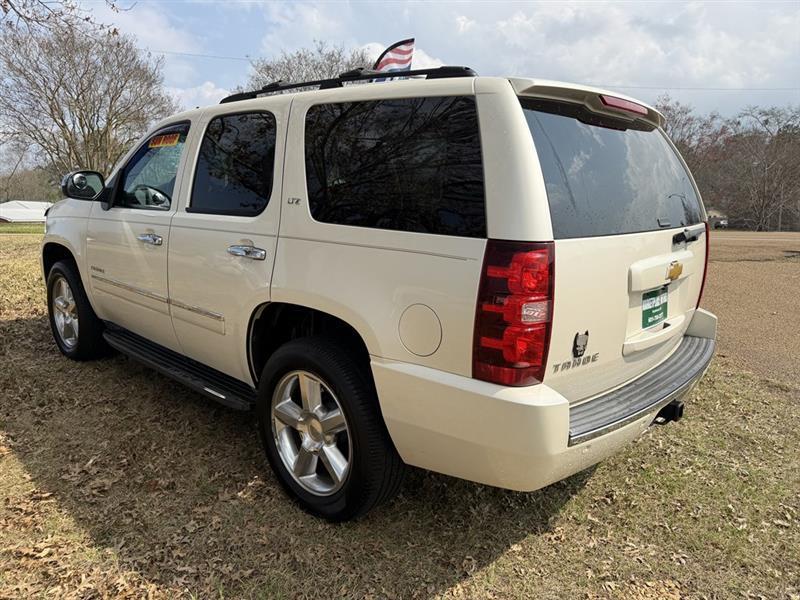 Chevrolet Tahoe LTZ 4WD 2013