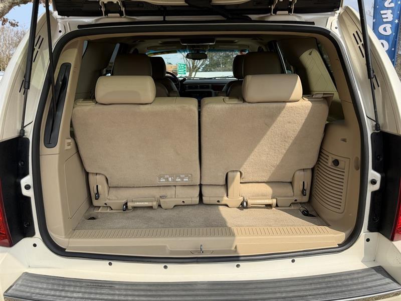 Chevrolet Tahoe LTZ 4WD 2013