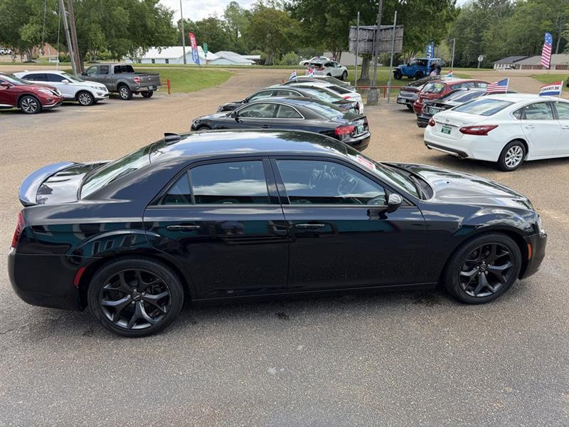 Chrysler 300 Touring 2020