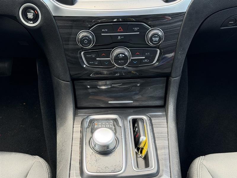 Chrysler 300 Touring 2020