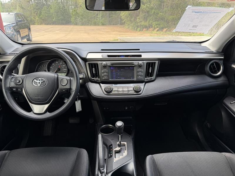 Toyota RAV4 XLE FWD 2013