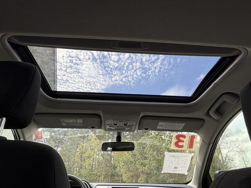 Toyota RAV4 XLE FWD 2013