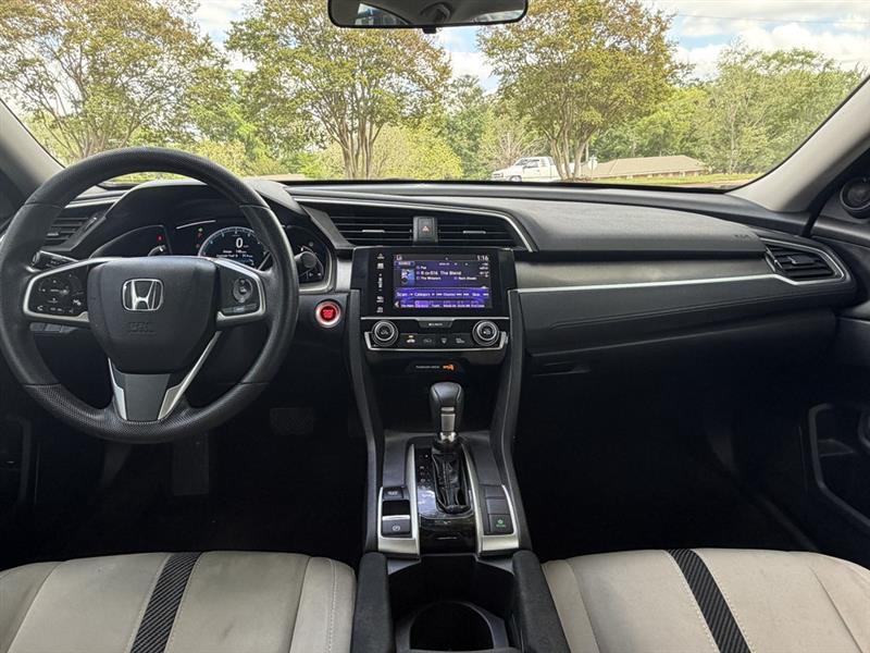 Honda Civic EX Sedan CVT 2017