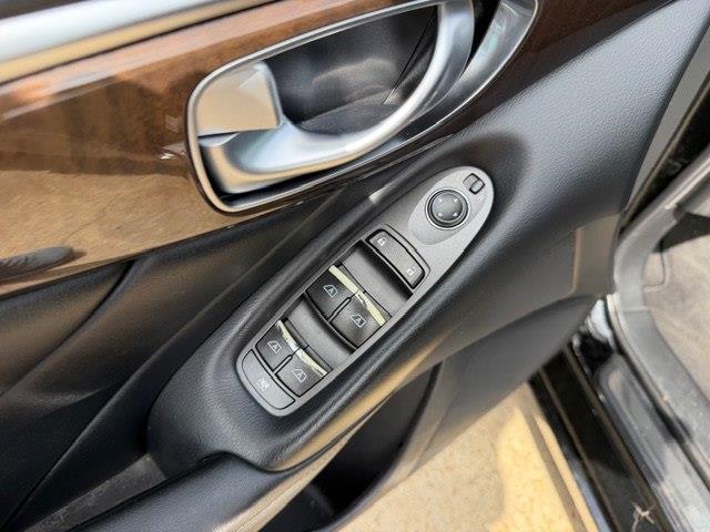 Infiniti Q50 3.0t LUXE 2018