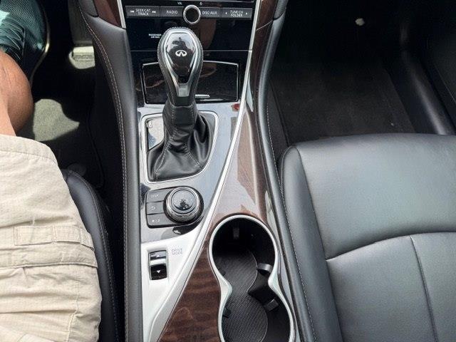 Infiniti Q50 3.0t LUXE 2018