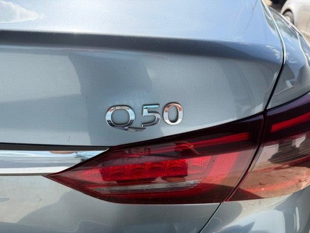 Infiniti Q50 3.0t LUXE 2019