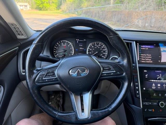 Infiniti Q50 3.0t LUXE 2019