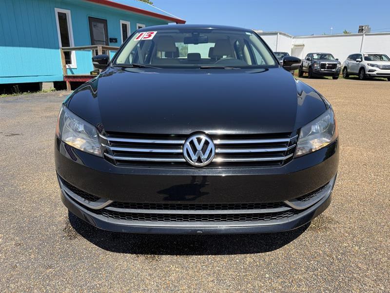 Volkswagen Passat 2.5L SE MT 2013