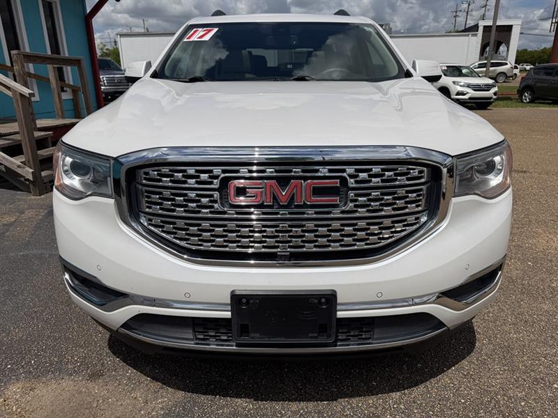 GMC Acadia Denali 2017