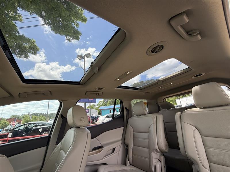 GMC Acadia Denali 2017