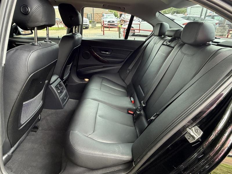 BMW 3-Series 328i Sedan 2015