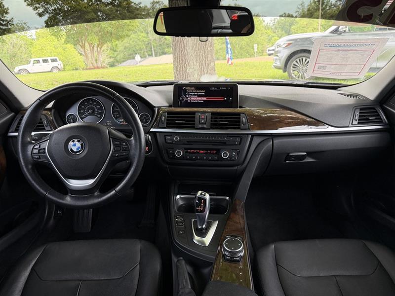 BMW 3-Series 328i Sedan 2015