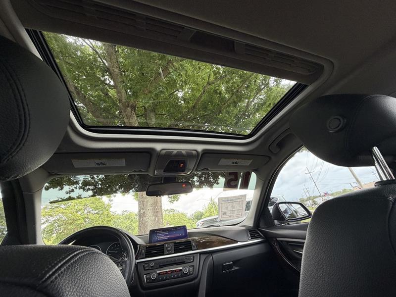 BMW 3-Series 328i Sedan 2015
