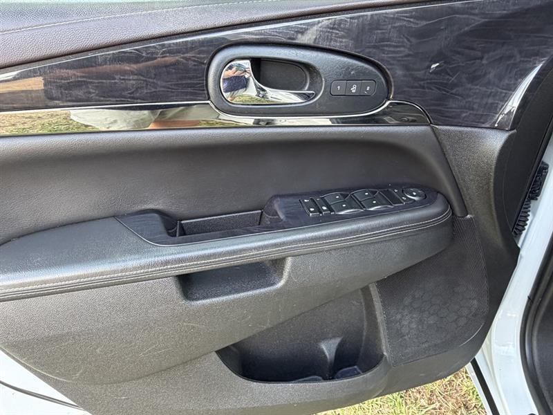 Buick Enclave Leather FWD 2017