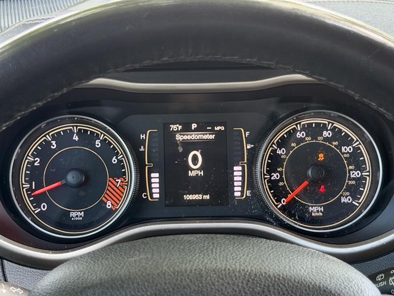 Jeep Cherokee Latitude FWD 2015