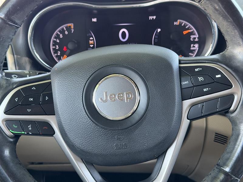Jeep Grand Cherokee Laredo 4WD 2020