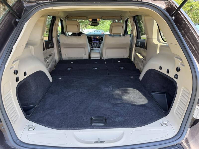 Jeep Grand Cherokee Laredo 4WD 2020