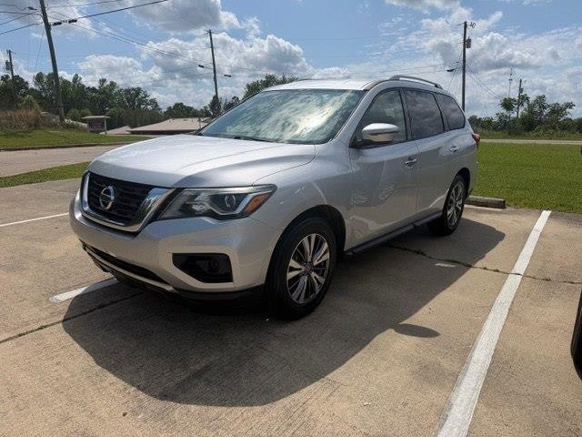 Nissan Pathfinder S 2WD 2019